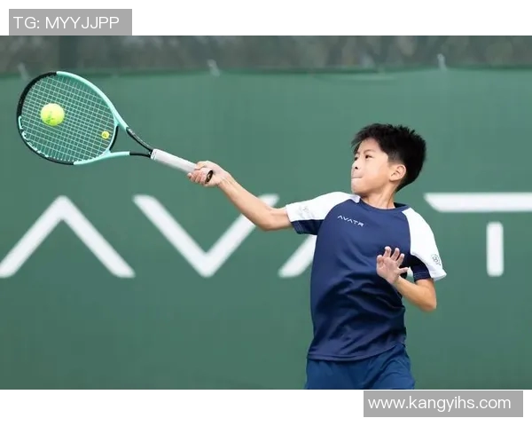 深圳网球队在比赛中的表现分析与战术调整探讨 深圳网球队在比赛中的表现分析与战术调整探讨