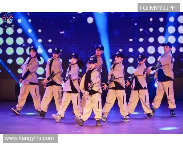 全国街舞大赛特别报道:上海飞盘队如何在舞台上实现自我突破与成长 全国街舞大赛特别报道:上海飞盘队如何在舞台上实现自我突破与成长