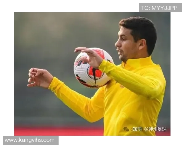 足球明星牛仔的真实身份揭秘与他在绿茵场上的传奇故事